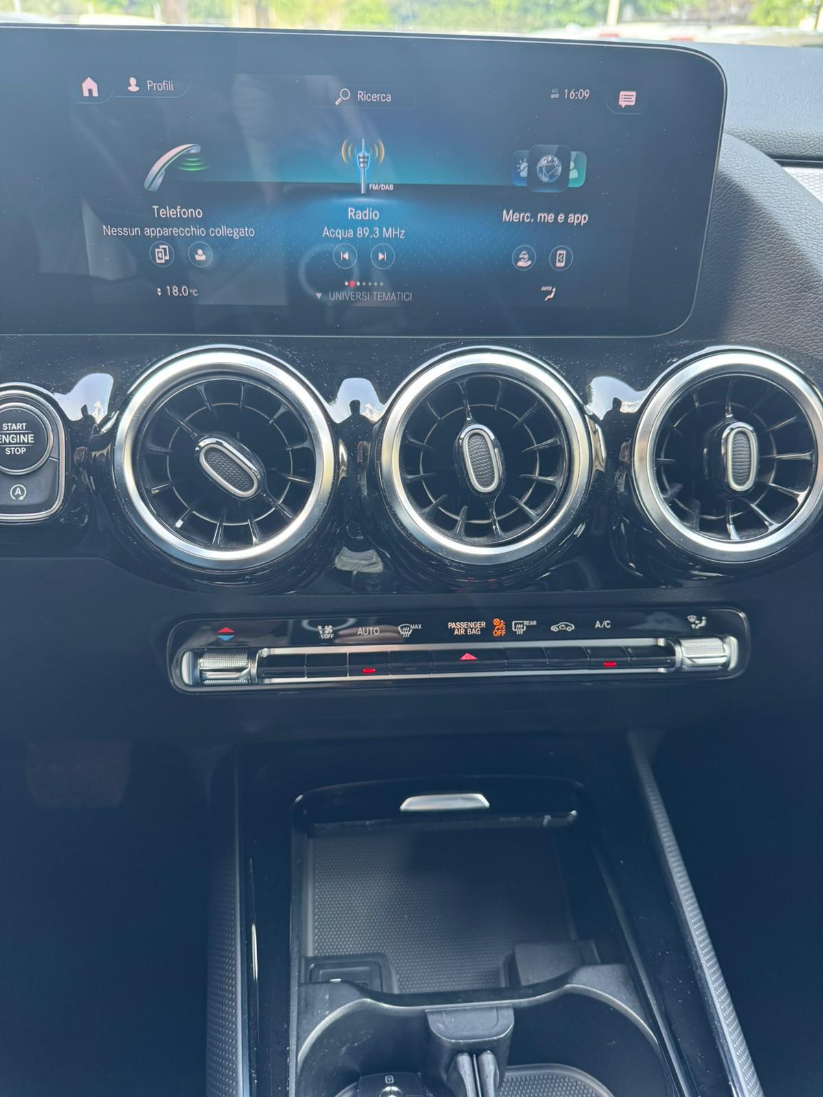 Mercedes-benz B 180 B 180 d Automatic Business Extra