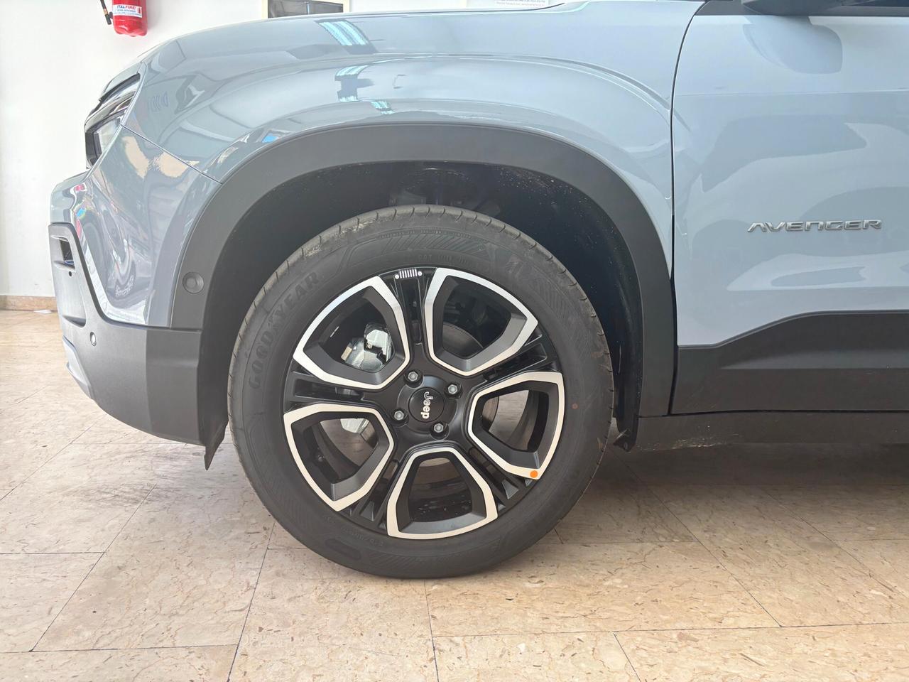 Jeep Avenger 1.2 Turbo 100 CV KM0 My25 Summit Plus