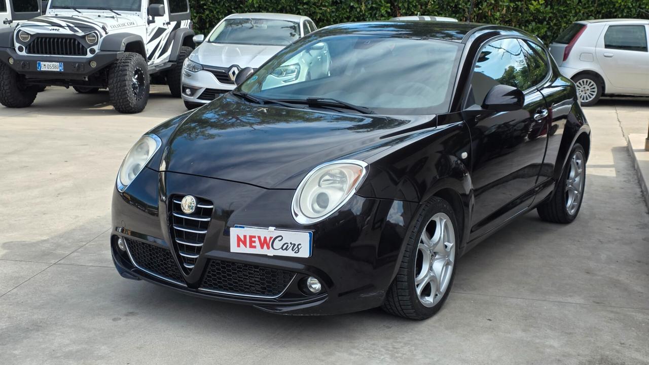 Alfa Romeo MiTo 1.6 JTDm 16V Distinctive Premium Pack