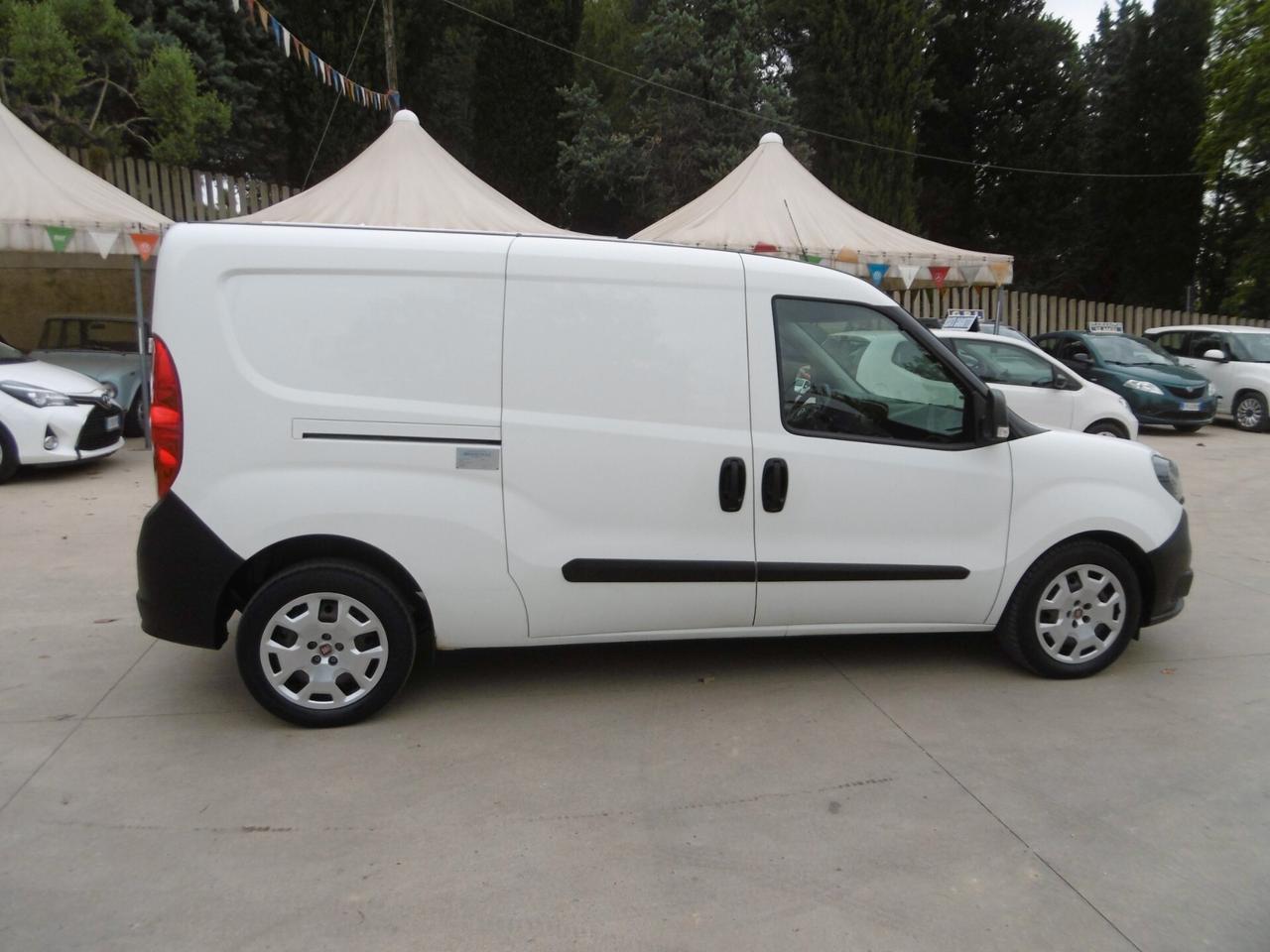 Fiat DOBLO' MAXI 1.6 Mjet Lounge - ISOTERMICO