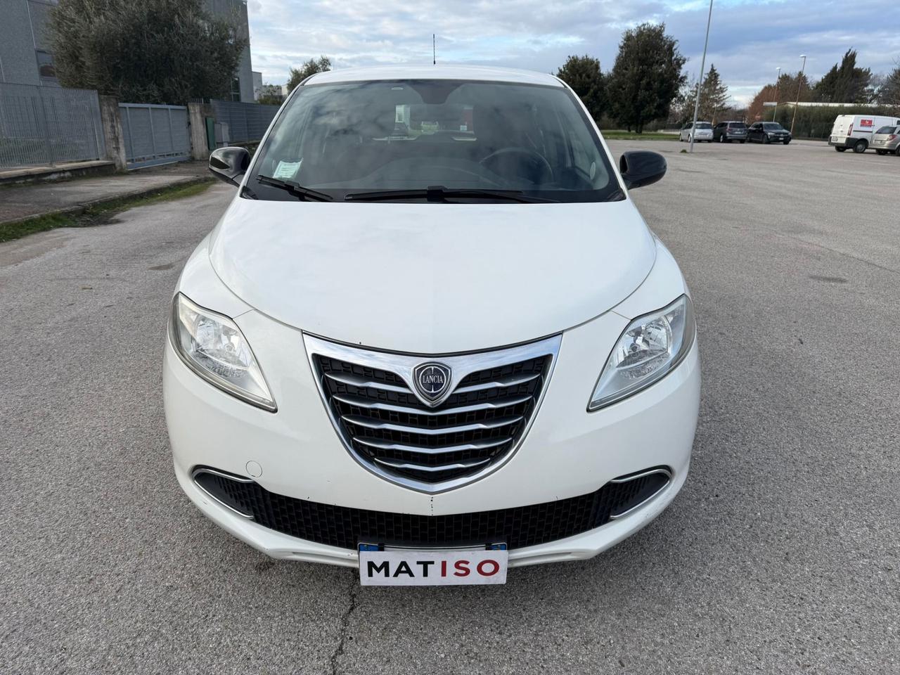 Lancia Y 1.3 MJT Platinum 117000 km GARANZIA 12 m