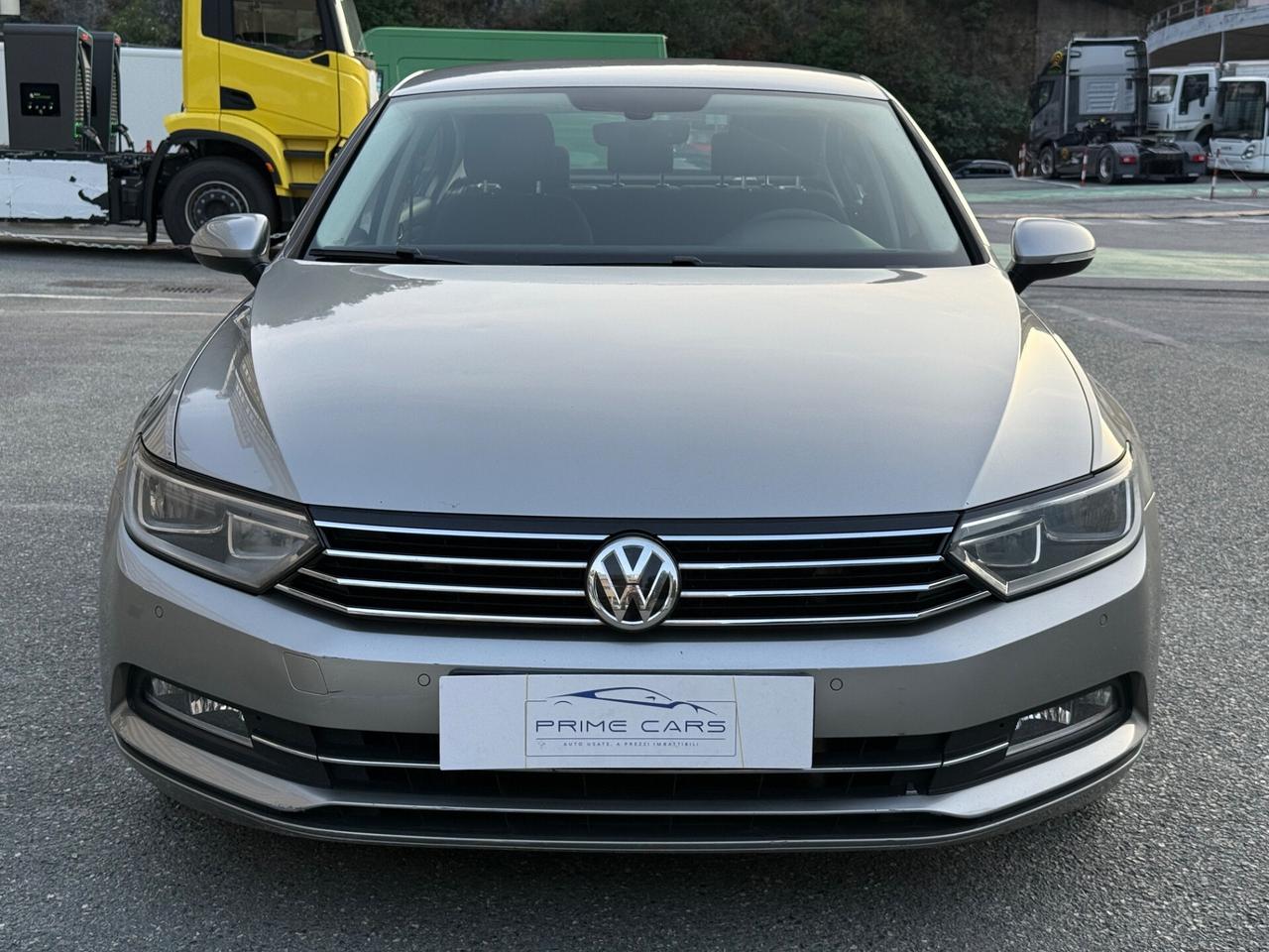 VOLKSWAGEN PASSAT BERLINA 2.0 tdi HIGHLINE EURO 6