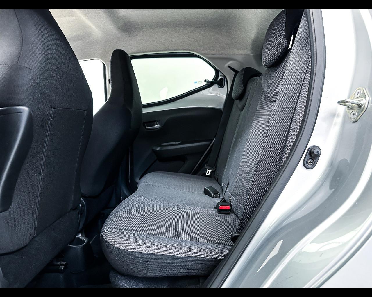 TOYOTA Aygo 2ª serie - Aygo Connect 1.0 VVT-i 72 CV 5 porte x-wave