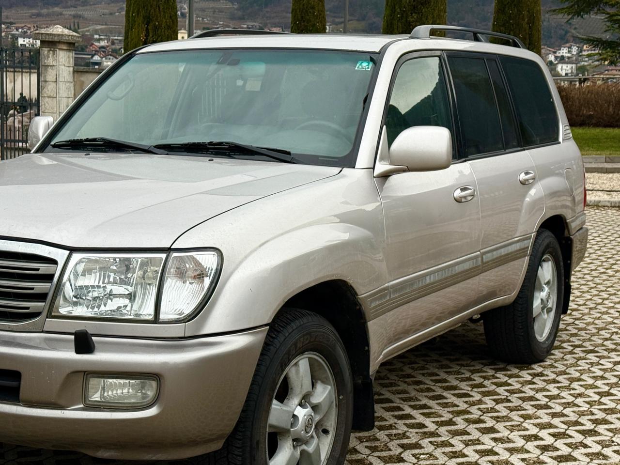 Toyota Land Cruiser 4.2 TD HDJ100 Autom 5 marce,,Leggi”