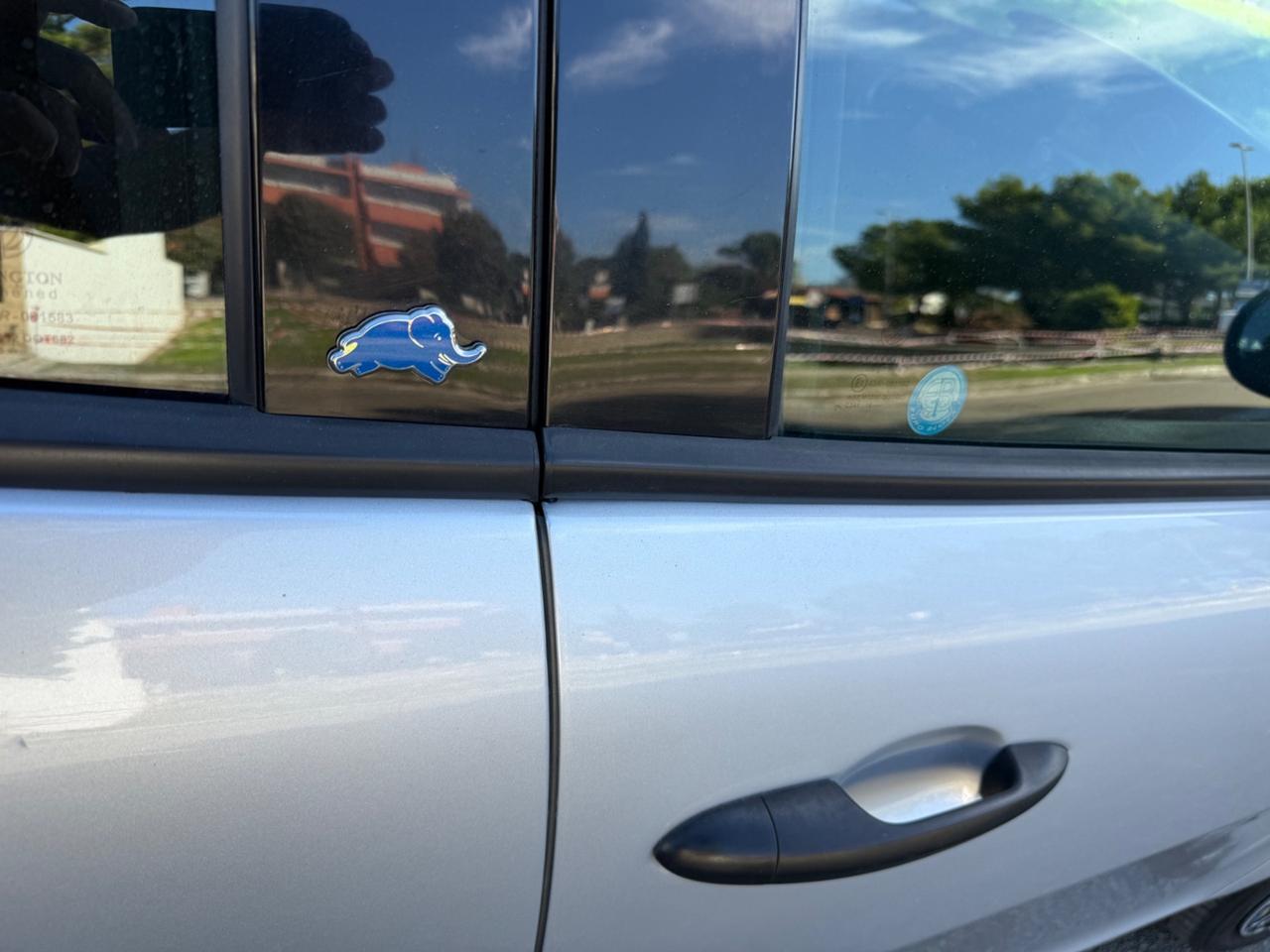 Lancia Ypsilon 1.2 69 CV 5 porte S&S Platinum