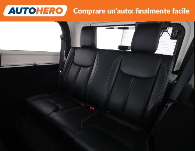 JEEP Wrangler 2.8 CRD DPF Sahara Auto