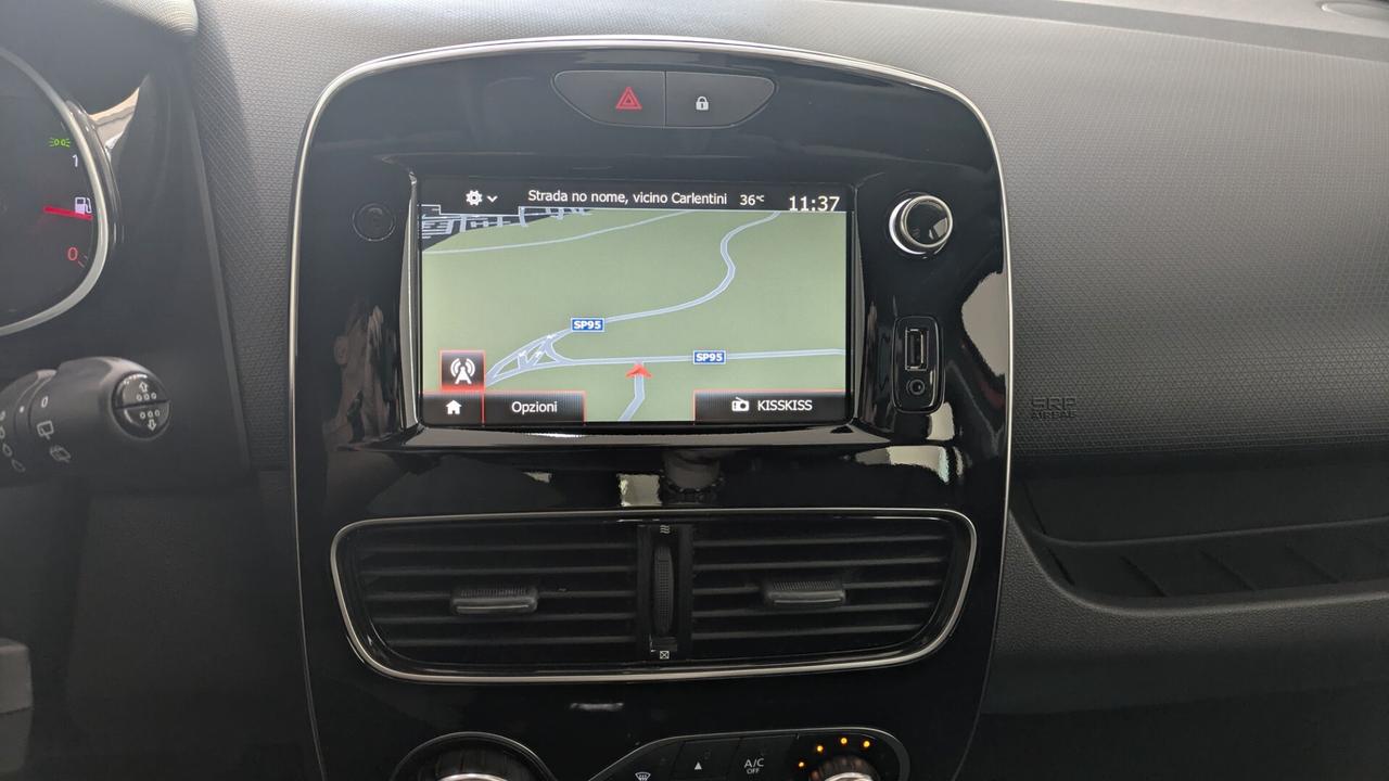 Renault Clio TCe 12V 90 CV GPL 5 porte Moschino Intens
