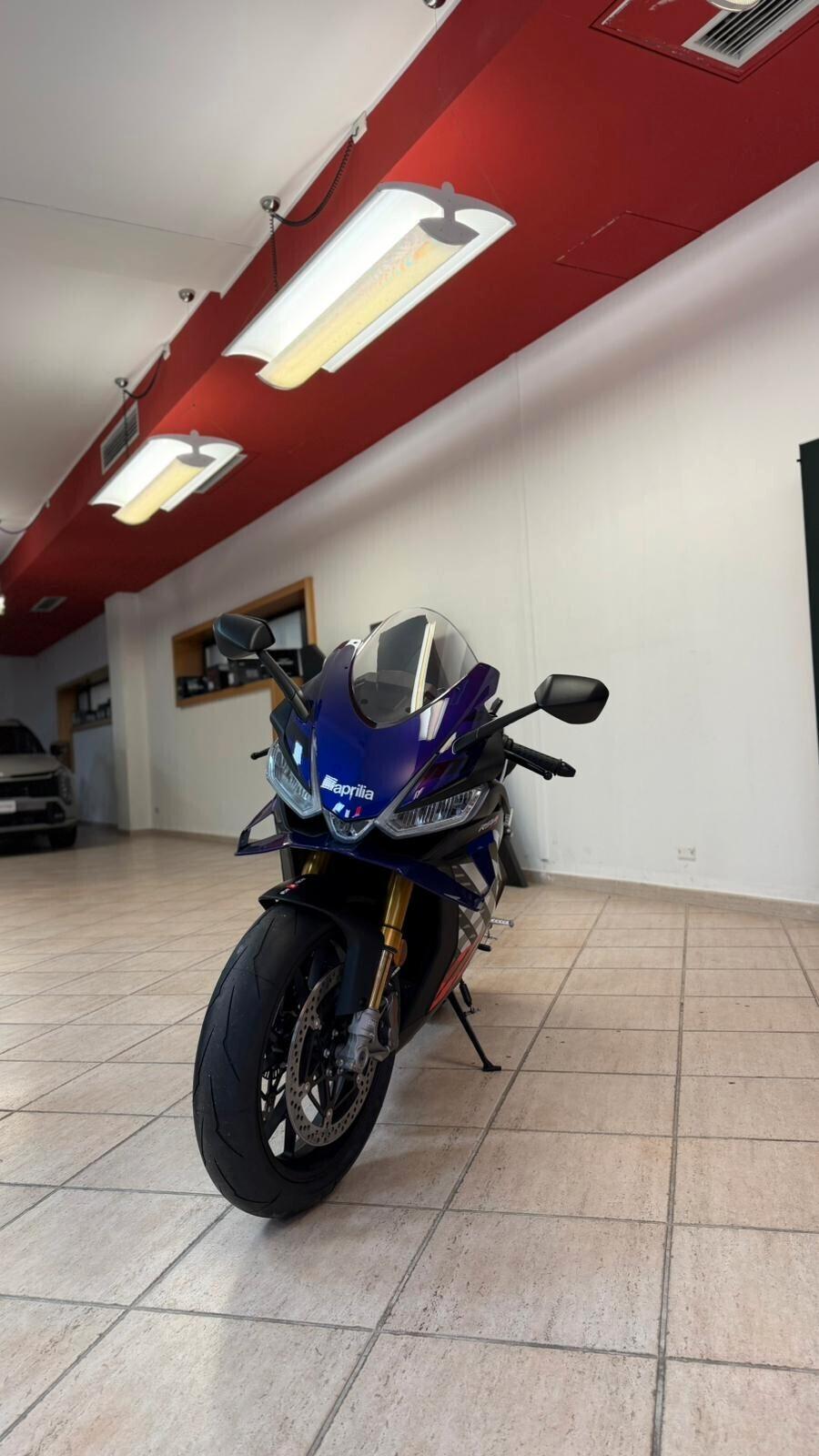 APRILIA RSV4 FACTORY 1100 – 220 CV – MY26 – NUOVA