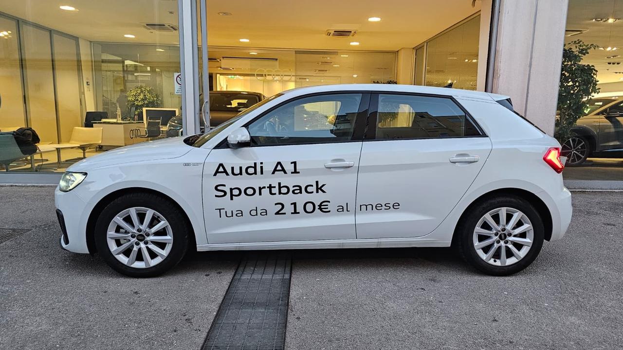 Audi Audi A1 Sportback Business 30 TFSI 85(116) kW(CV) 6-marce