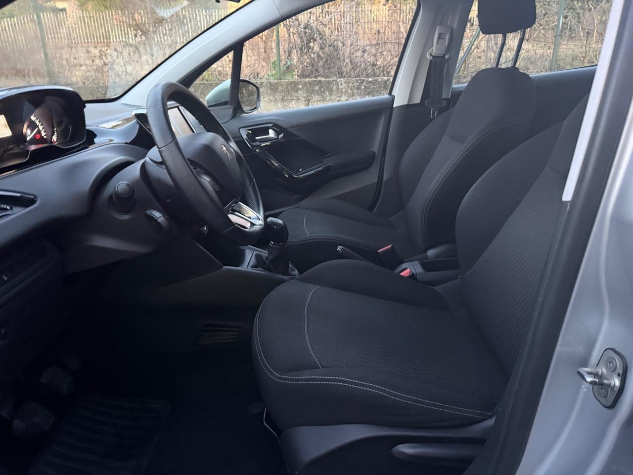 Peugeot 208 BlueHDi 75 5 porte Allure