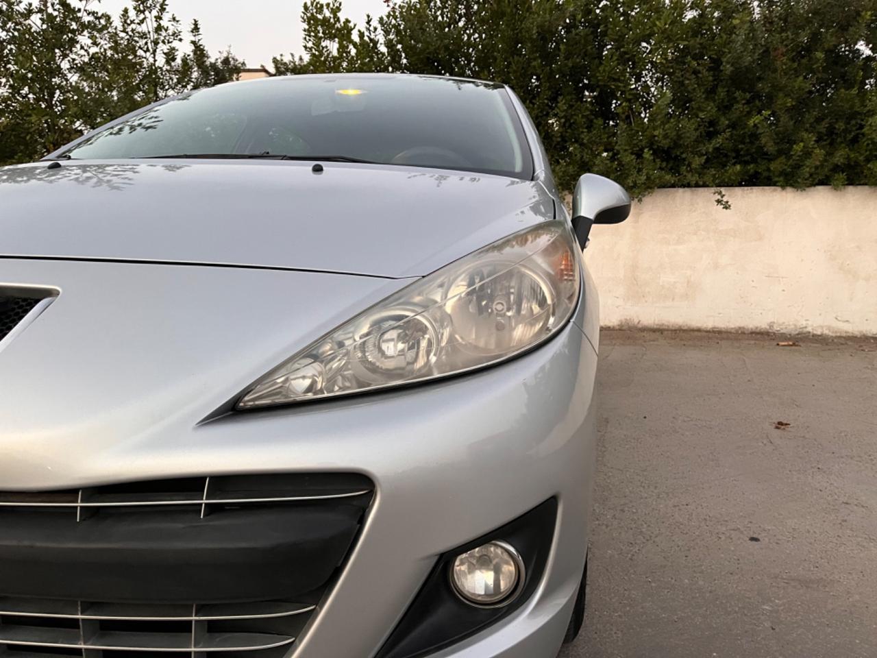 Peugeot 207 1.4 HDi 70CV 5p. Energie Sport