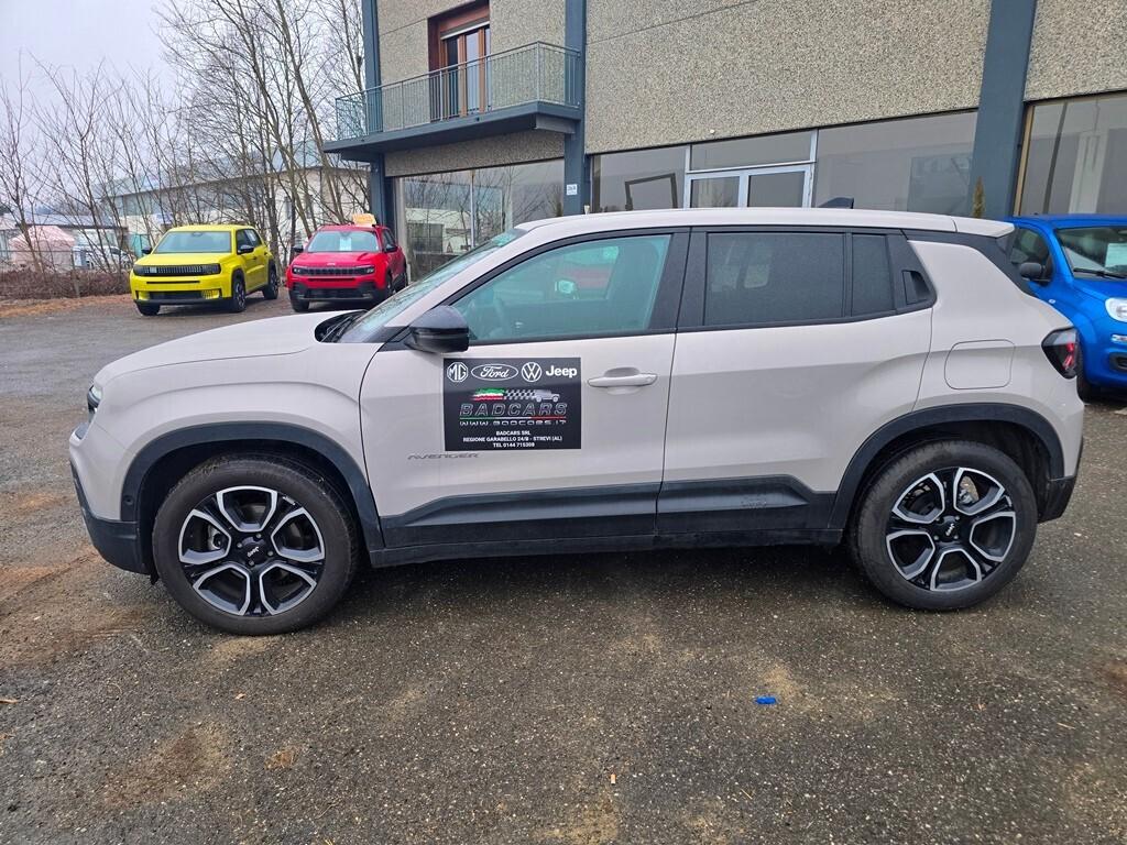 Jeep Avenger 1.2 Turbo 110 CV MHEV Summit