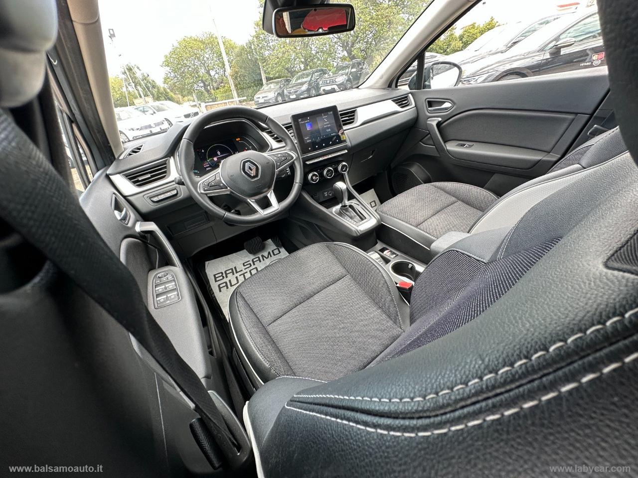 RENAULT Captur Hybrid E-Tech N1
