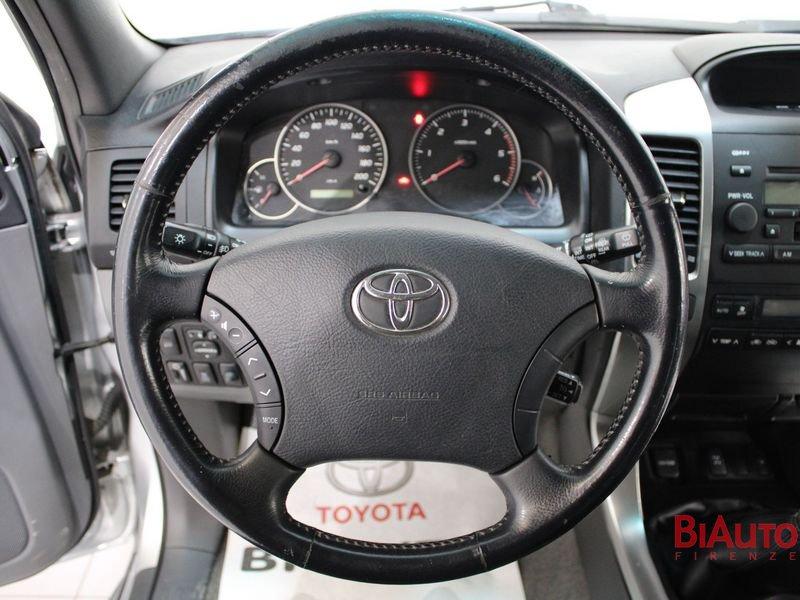 Toyota Land Cruiser 3.0 D-4D 16V cat 3 porte Sol