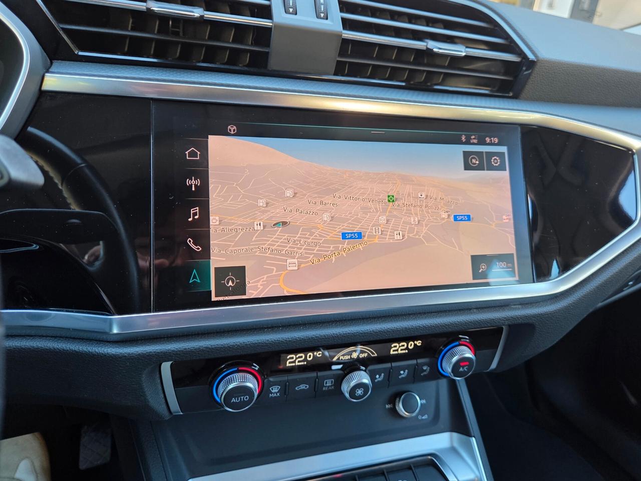 Audi Q3 35 TDI S tronic 150 cv Business