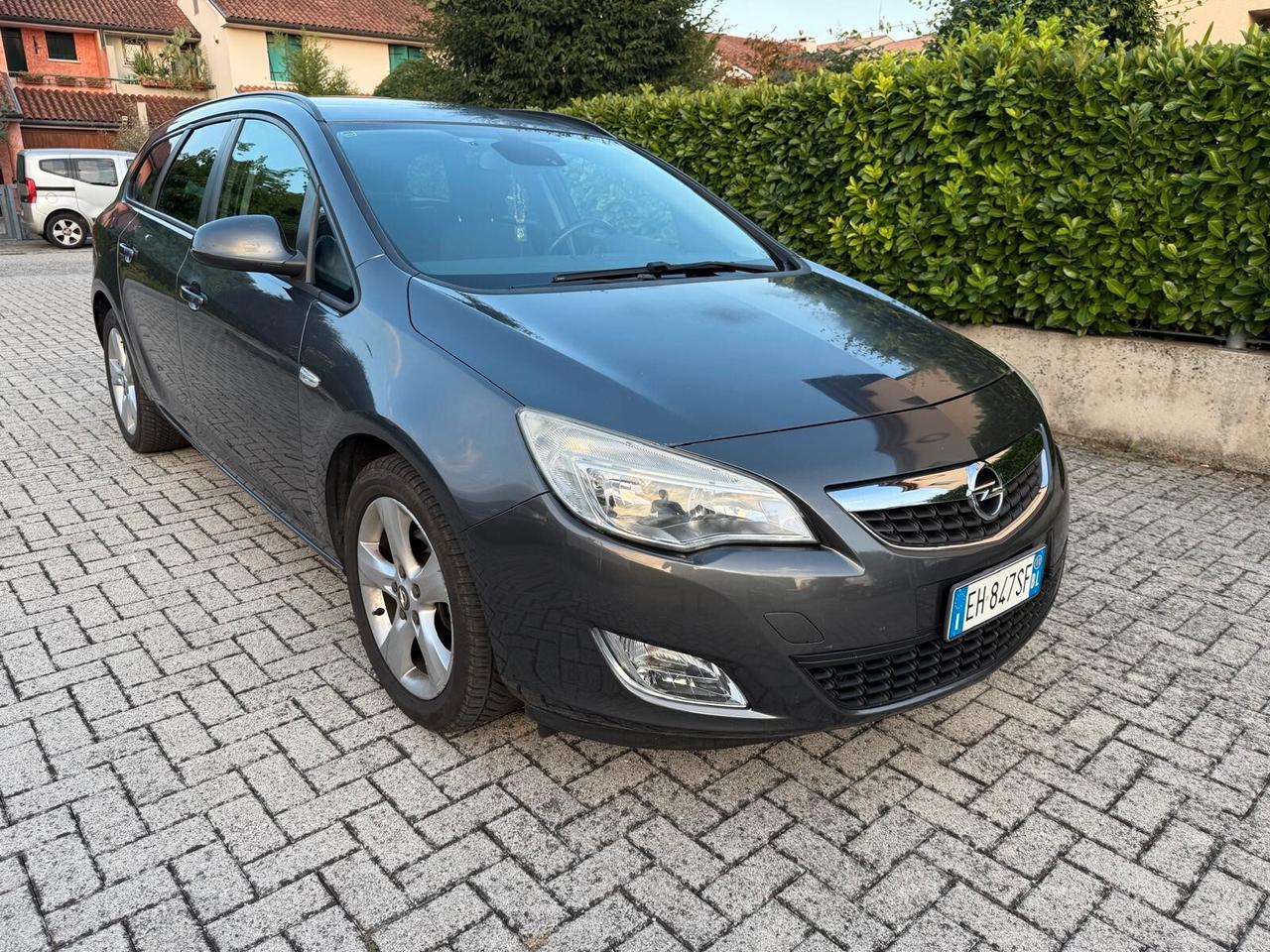 Opel Astra 1.7 CDTI