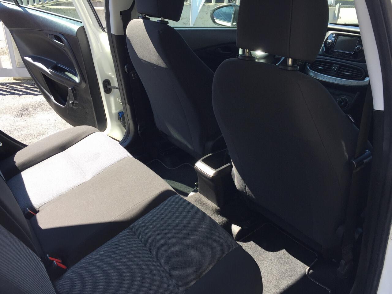 Fiat Tipo 1.3 Mjt S&S SW Street X NEOPATENTATI