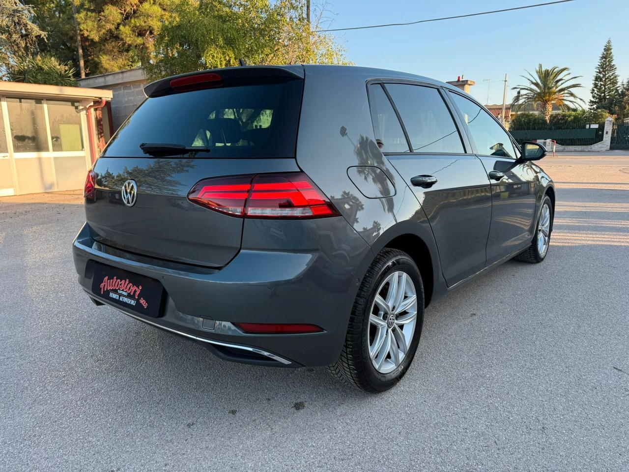 Volkswagen Golf 7.5 1.6 TDI - 115CV - DSG