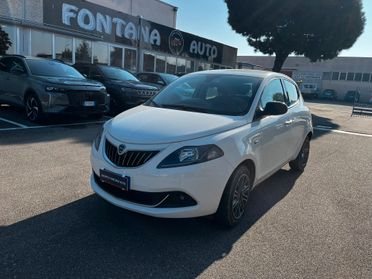 Lancia Ypsilon 1.0 FireFly 5 porte S&S Hybrid Gold