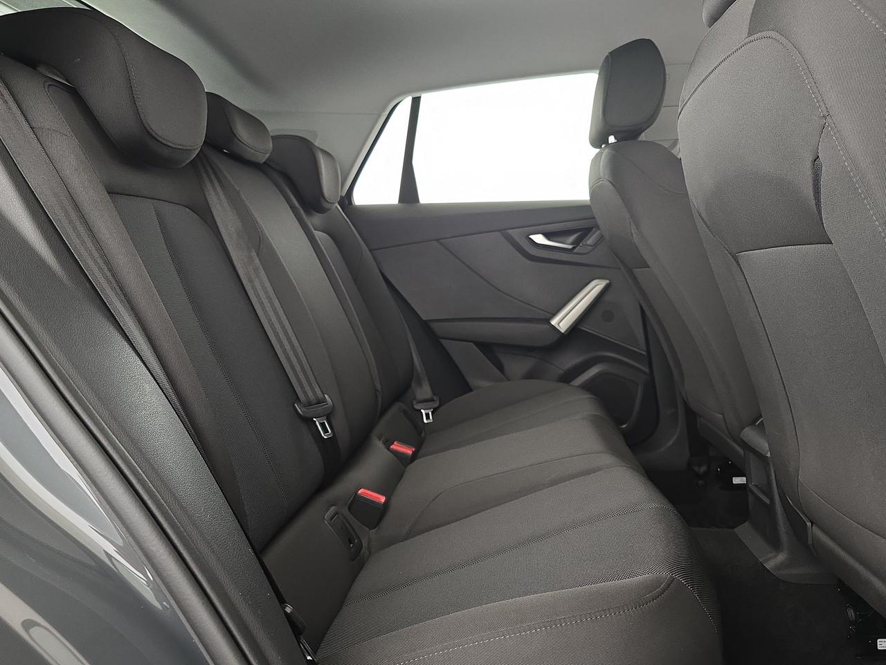 Audi Q2 30 1.6 tdi business my19
