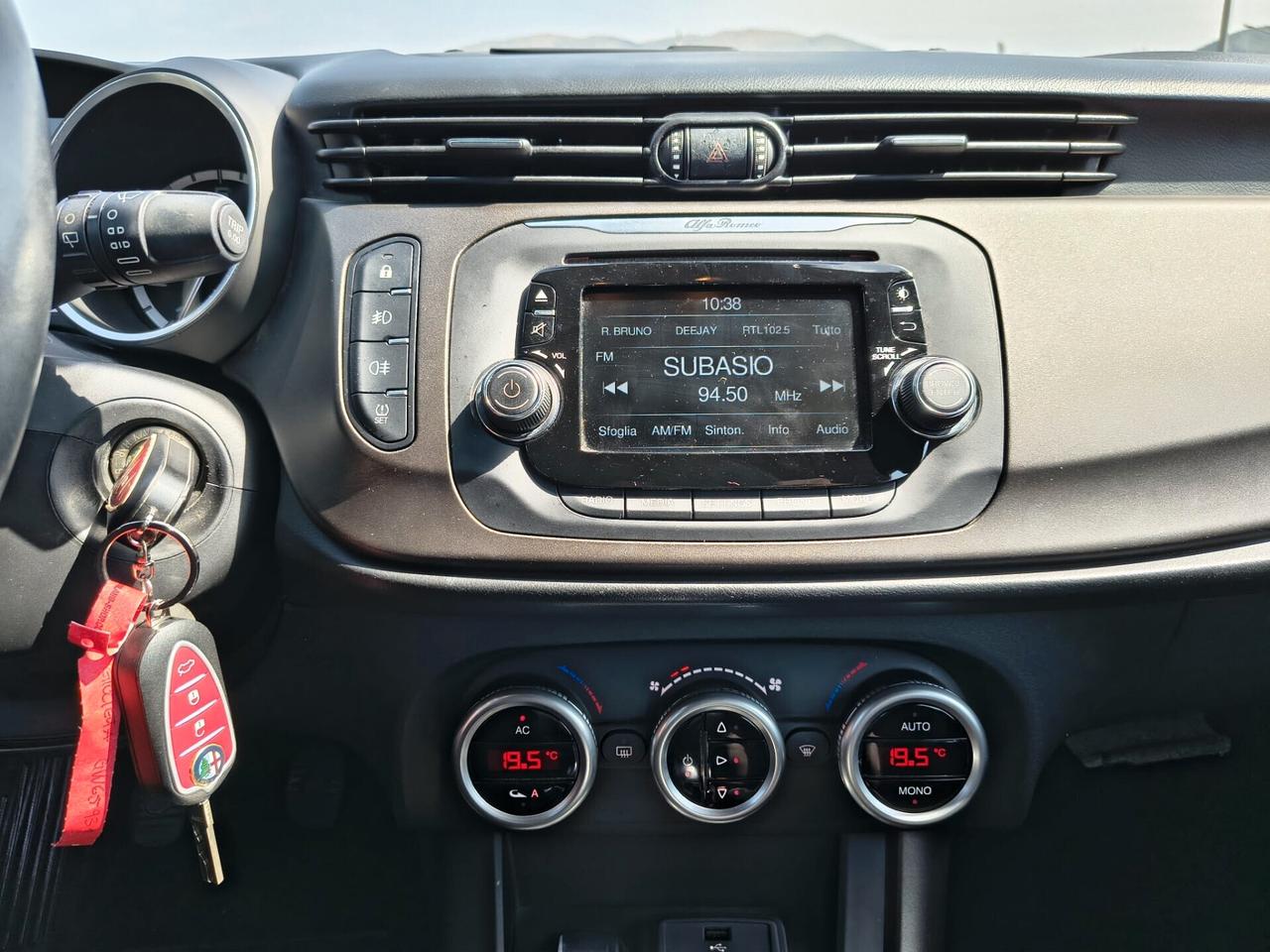 Alfa Romeo Giulietta 1.4 T-Jet GPL 120 CV