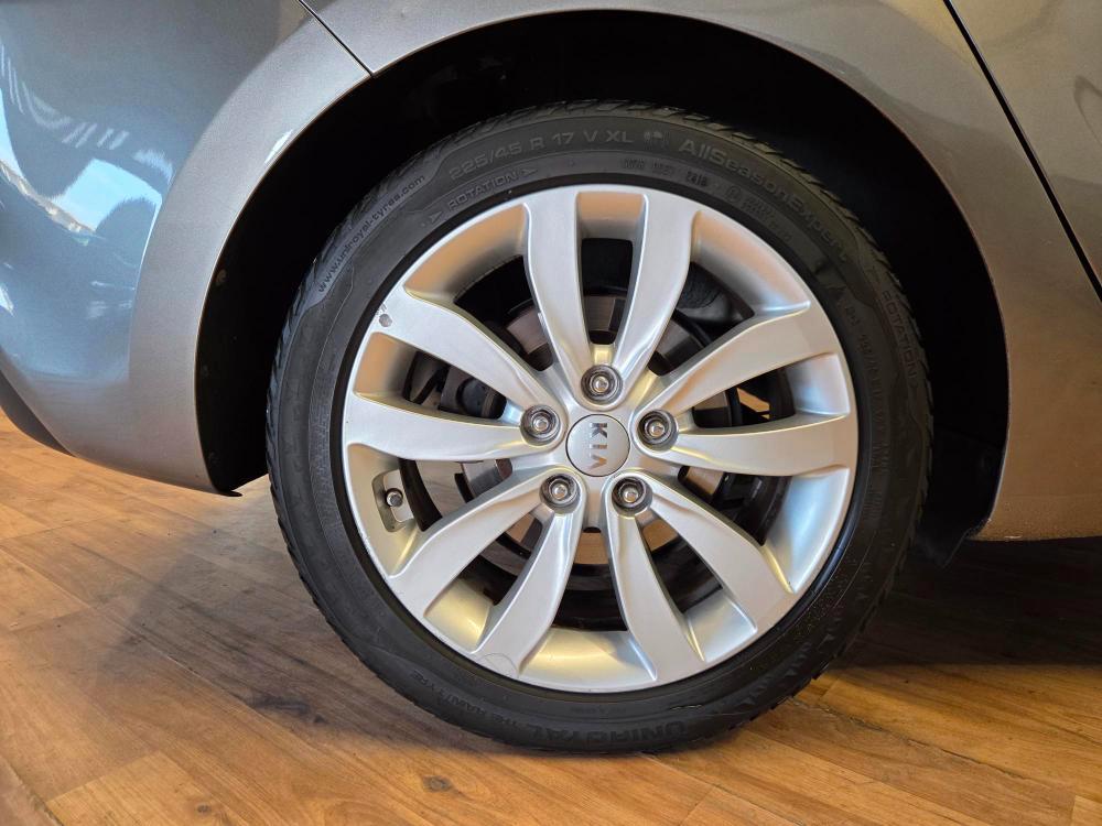 Kia Carens 1.7 crdi Class 115cv 5p.ti E6