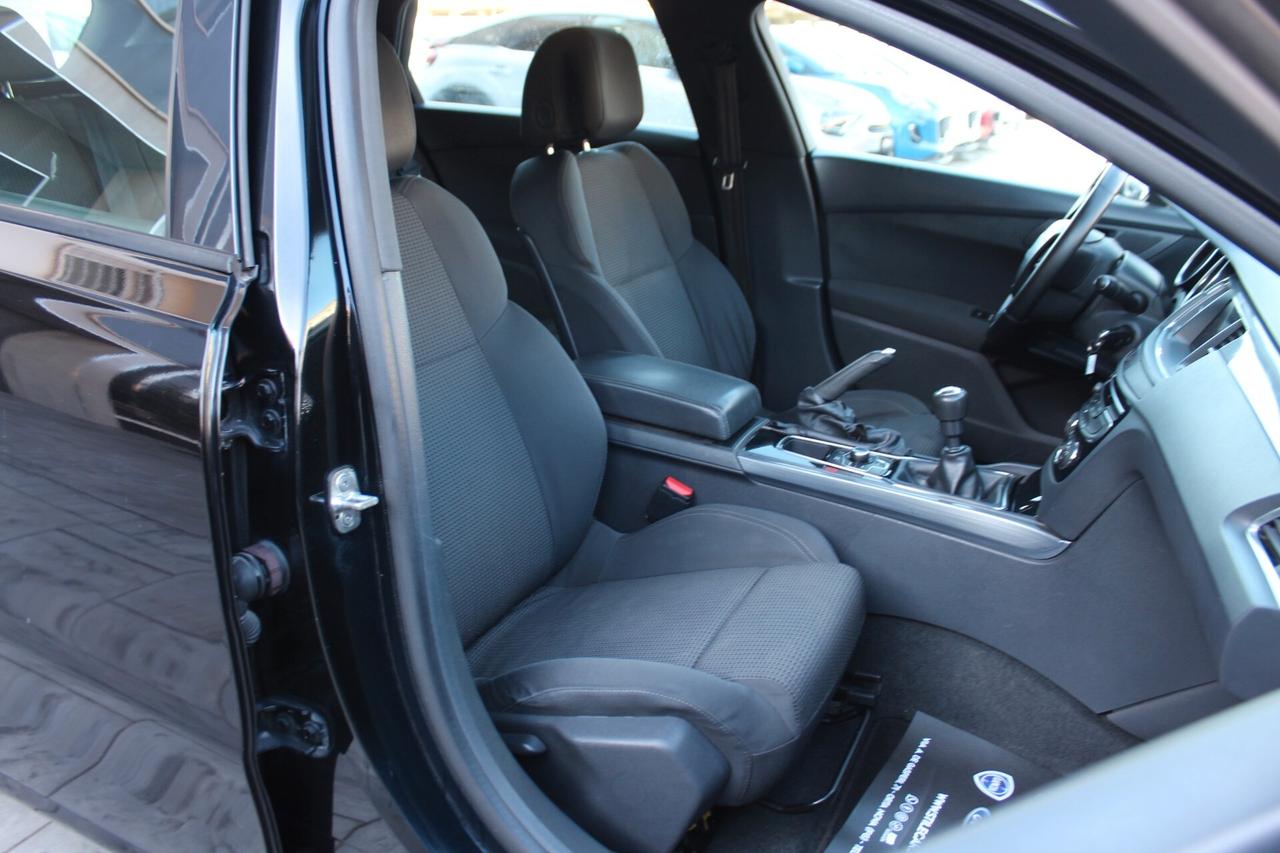 Peugeot 508 2.0 HDi 140CV SW Ciel Active