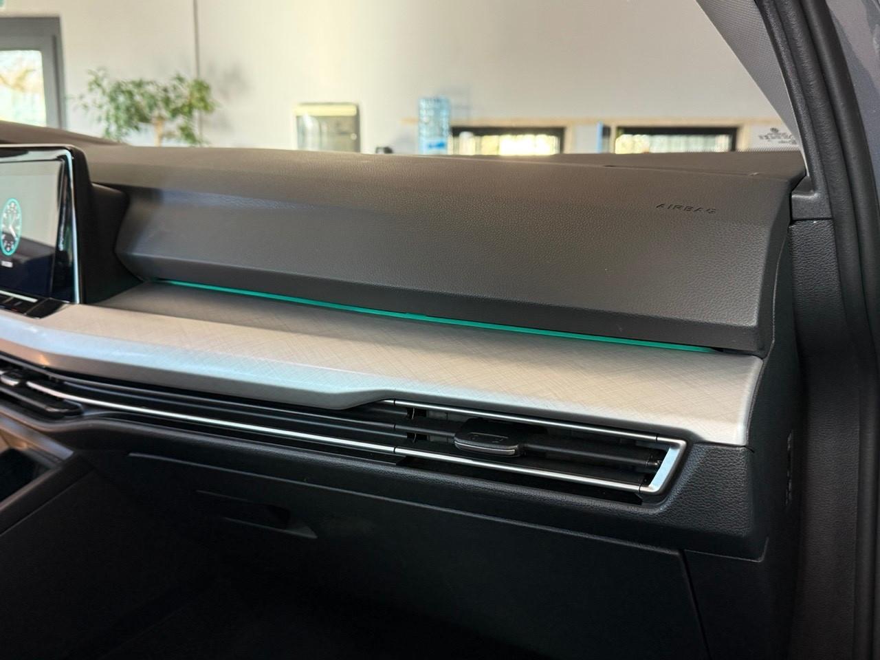 VW Golf 2.0 TDI DSG 2022 UNIPRO/TG UFFICIALI