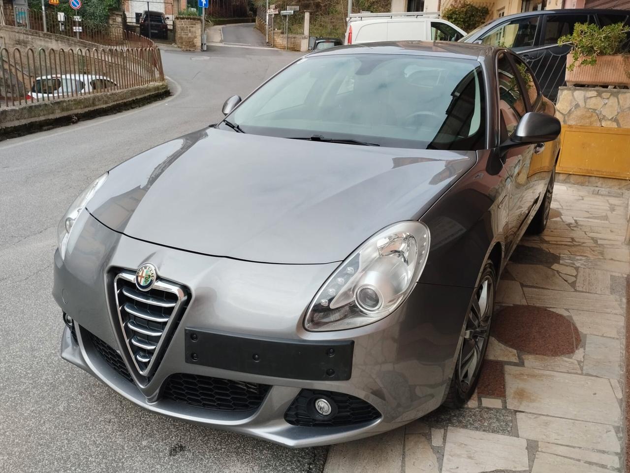 Alfa Romeo Giulietta 1.6 JTDm-2 105 CV Distinctive