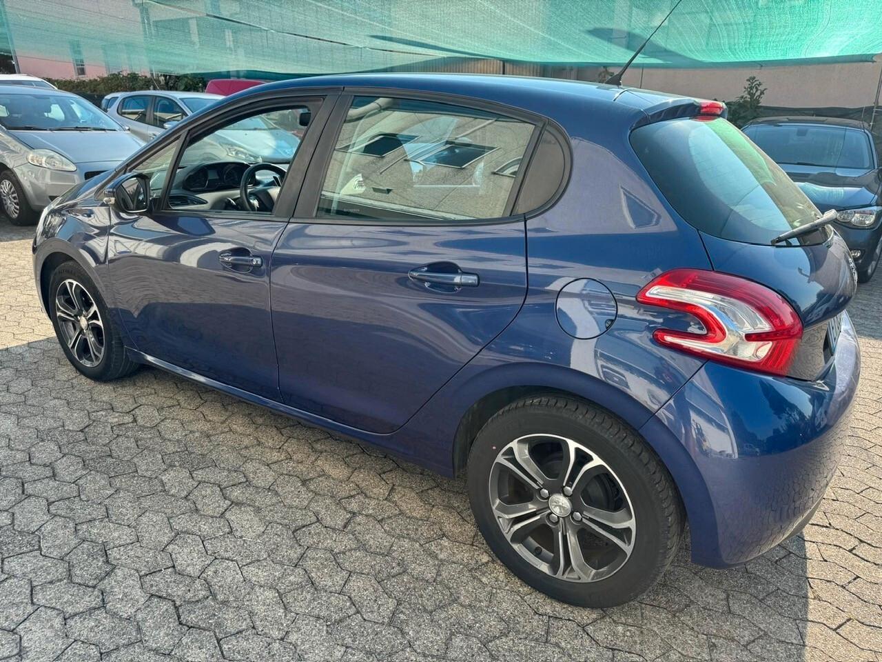 Peugeot 208 PureTech 82 5 porte Access