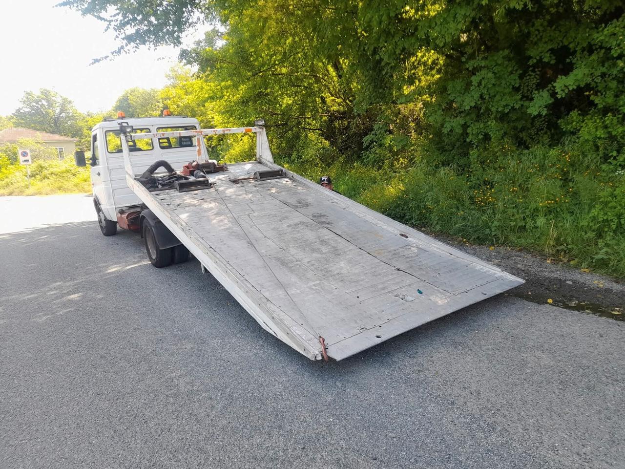 Iveco Daily CARROATTREZZI PATENTE B