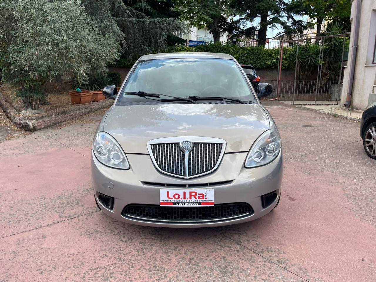 Lancia Ypsilon 1.2 - 2011