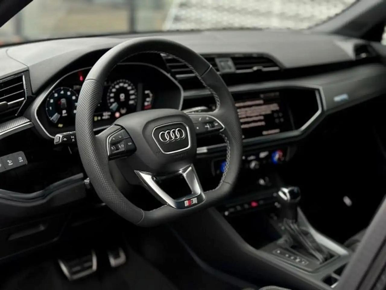 Audi Q3 SPB 35 TFSI S tronic S line edition