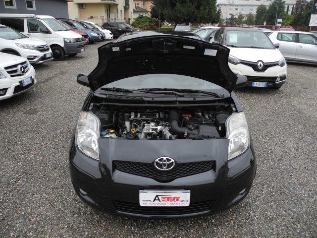 TOYOTA Yaris 1.4 D-4D DPF 5p. 6M - OK NEOPATENTATI - DA VETRINA
