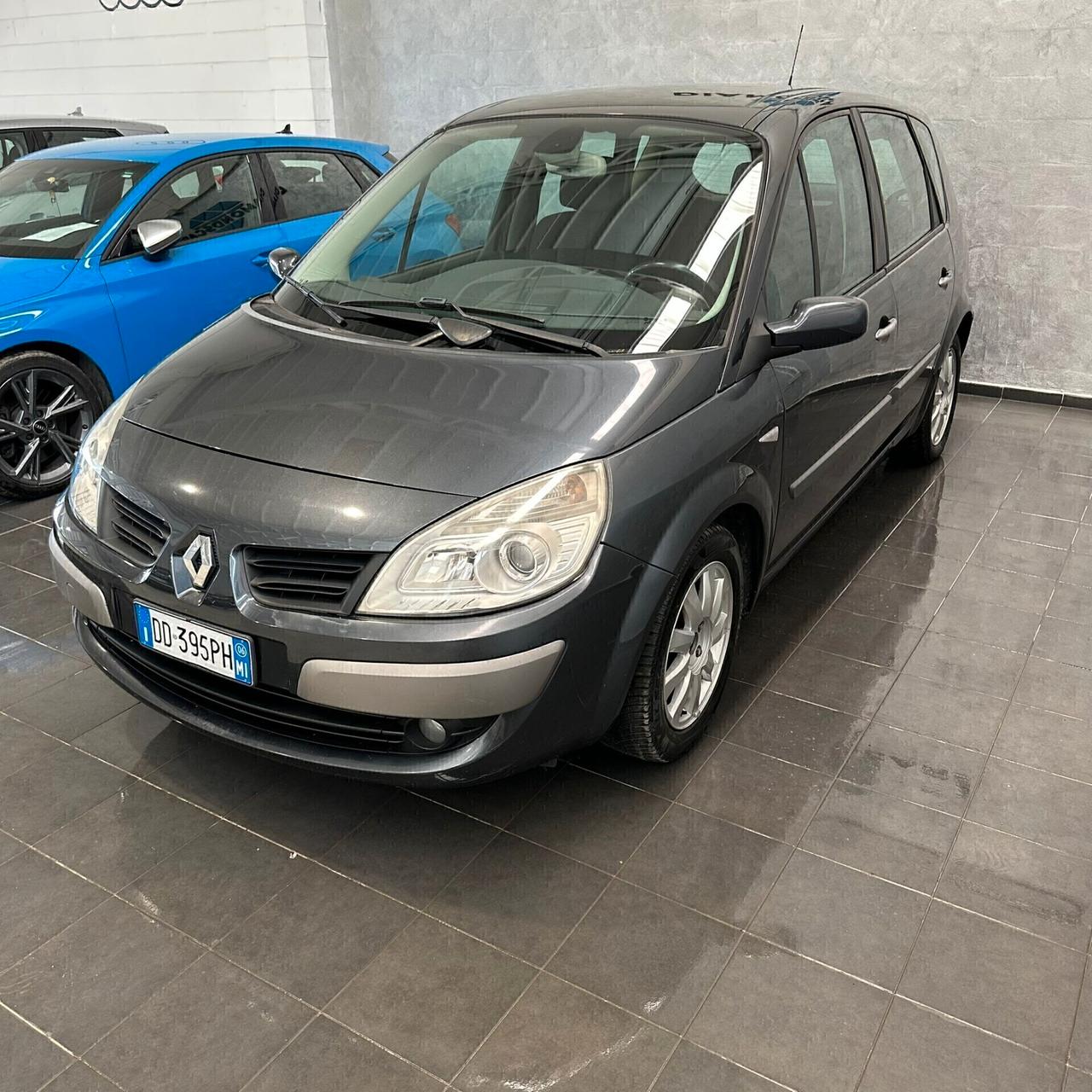 Renault Scenic Scénic 1.6 16V NEOPATENTATI