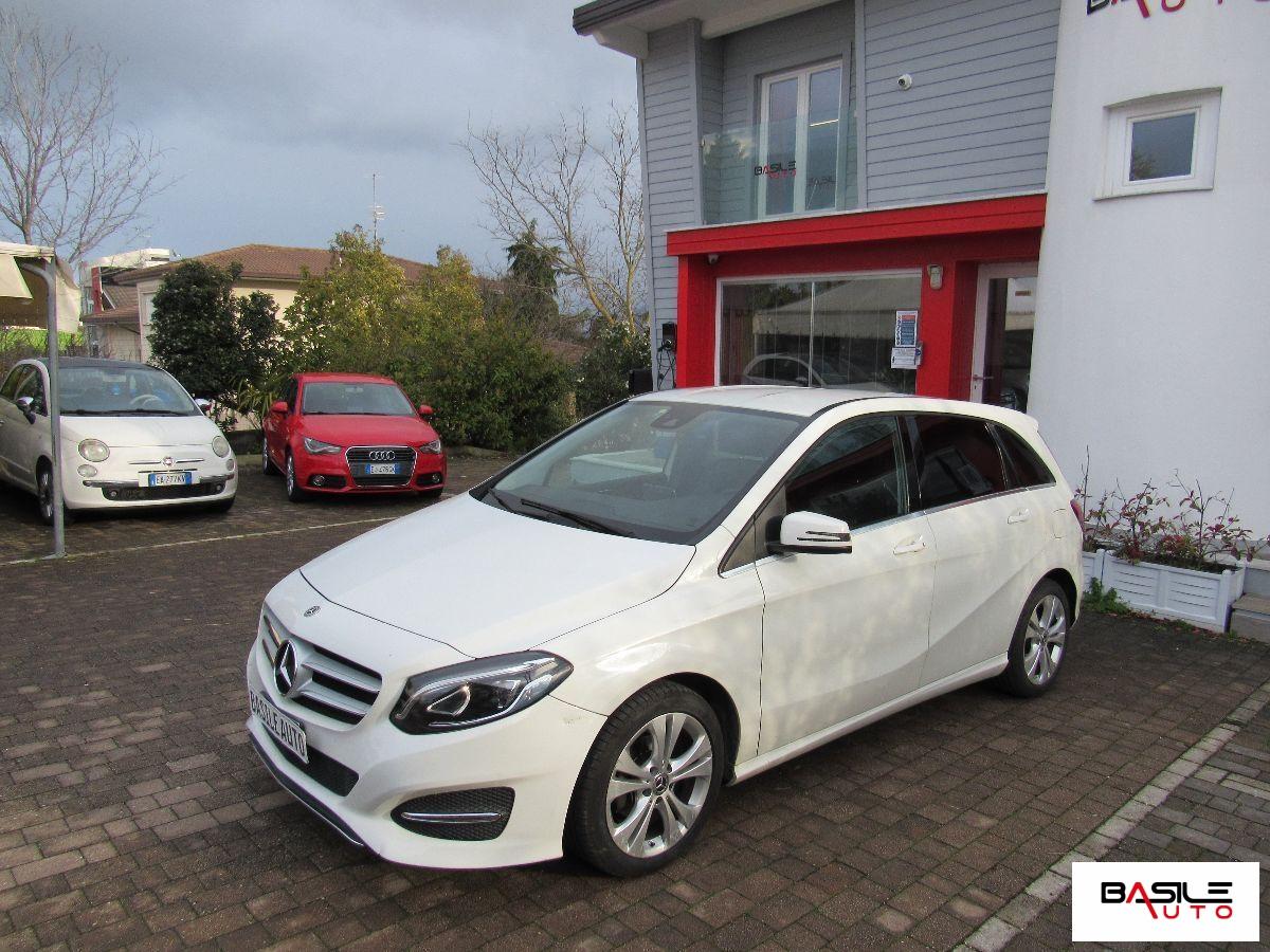 MERCEDES - Classe B - B 180 d Automatic Premium