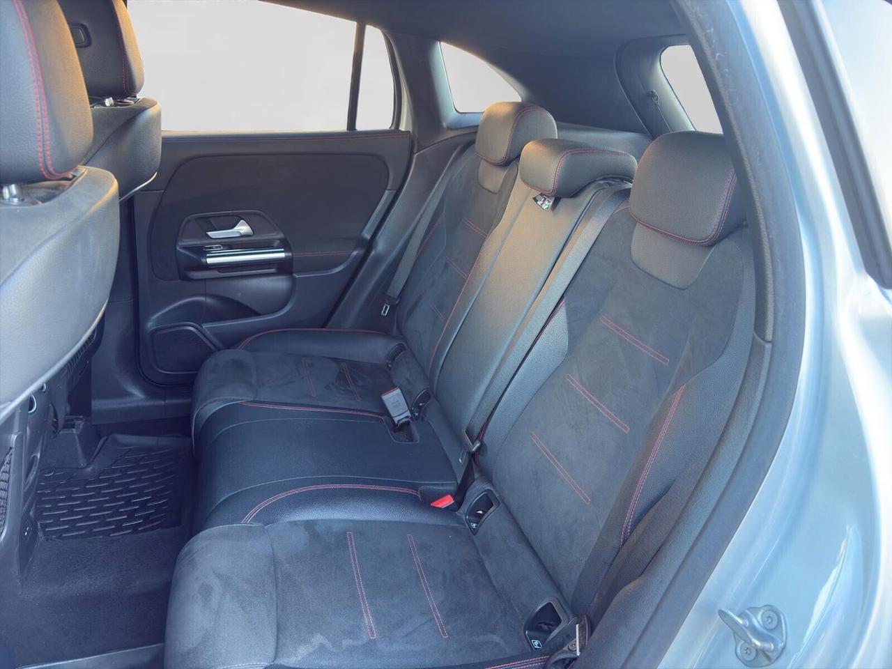 Mercedes-Benz GLA 200 d AUT. 4Matic Premium AMG