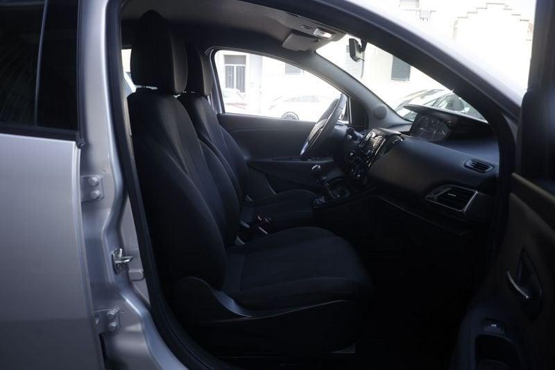 Lancia Ypsilon Lancia Ypsilon 1.2 69cv Platinum Unicoproprietario