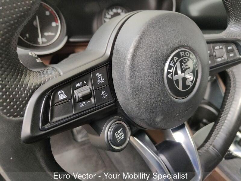 Alfa Romeo Stelvio 2.2 Turbodiesel 190 CV AT8 RWD Executive