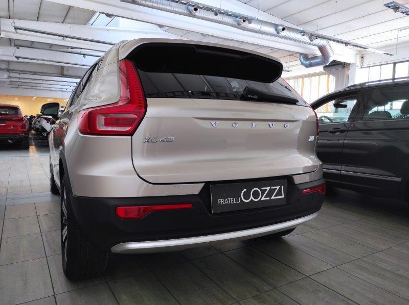 VOLVO XC40 (2017-->) - XC40 T4 Recharge Plug-in Hybrid automatico Core