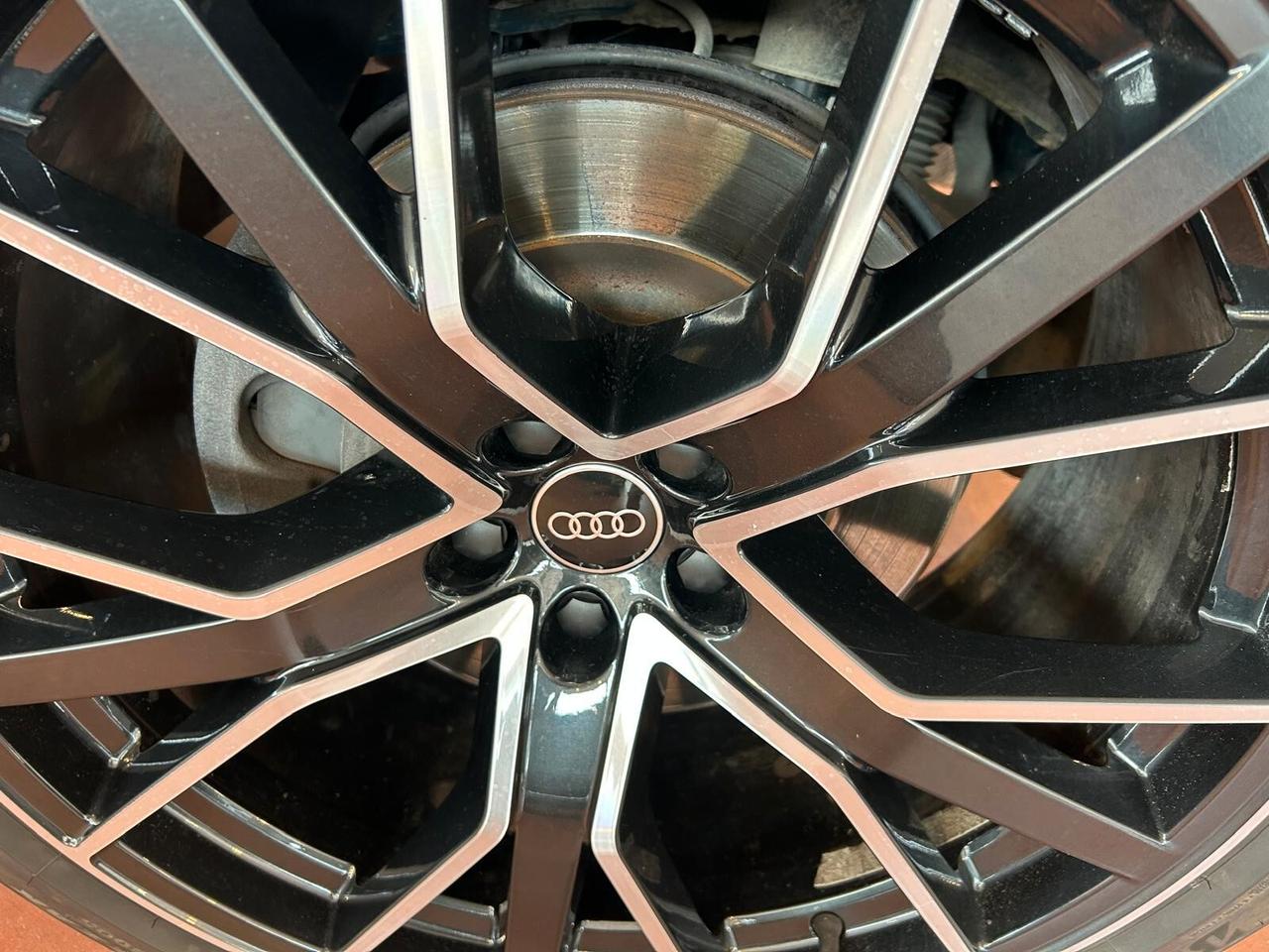 Audi Q8 SPORT 50 TDI quattro tiptronic MHEV S LINE