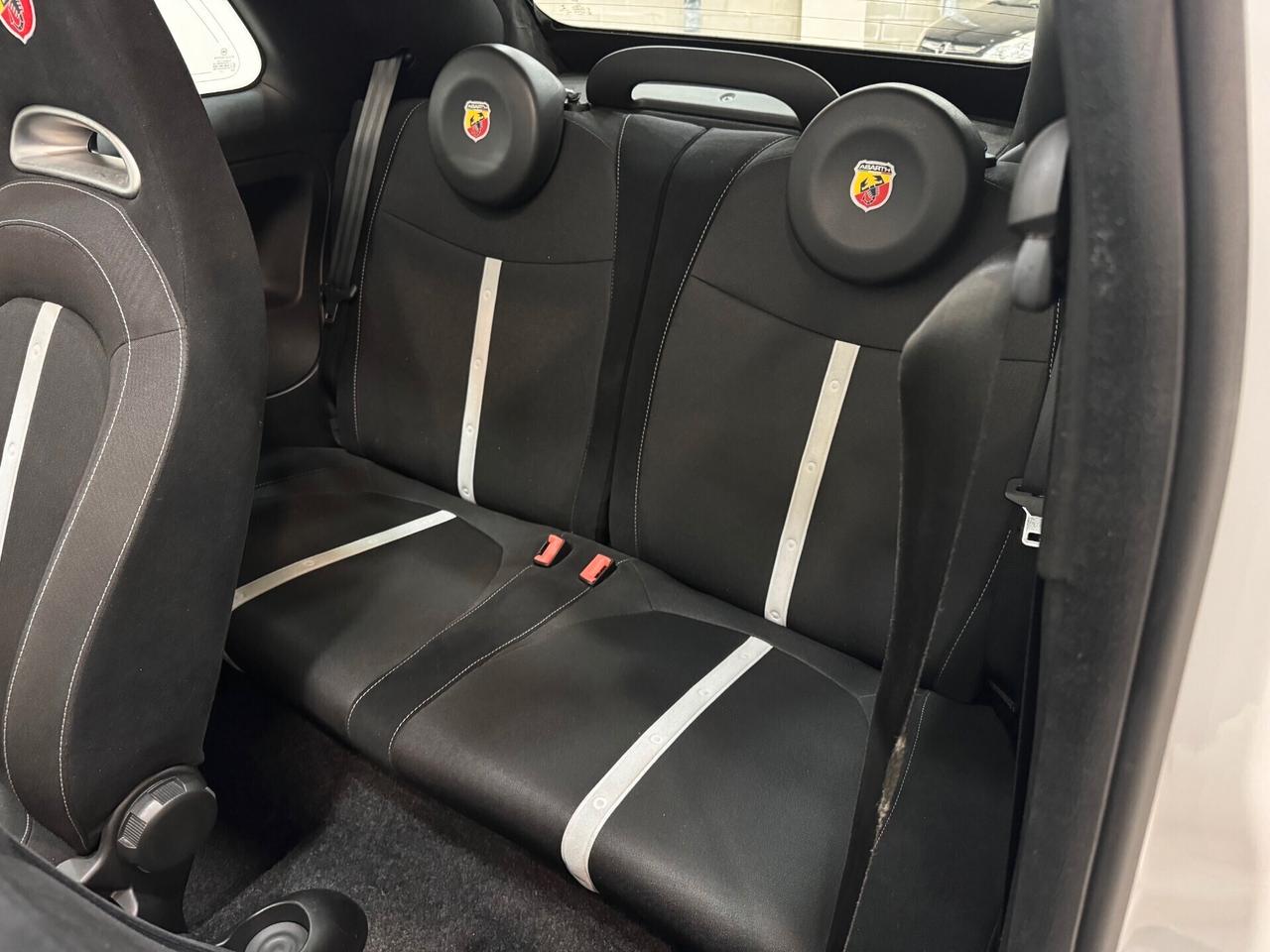Abarth 500 C 1.4 Turbo T-Jet Custom