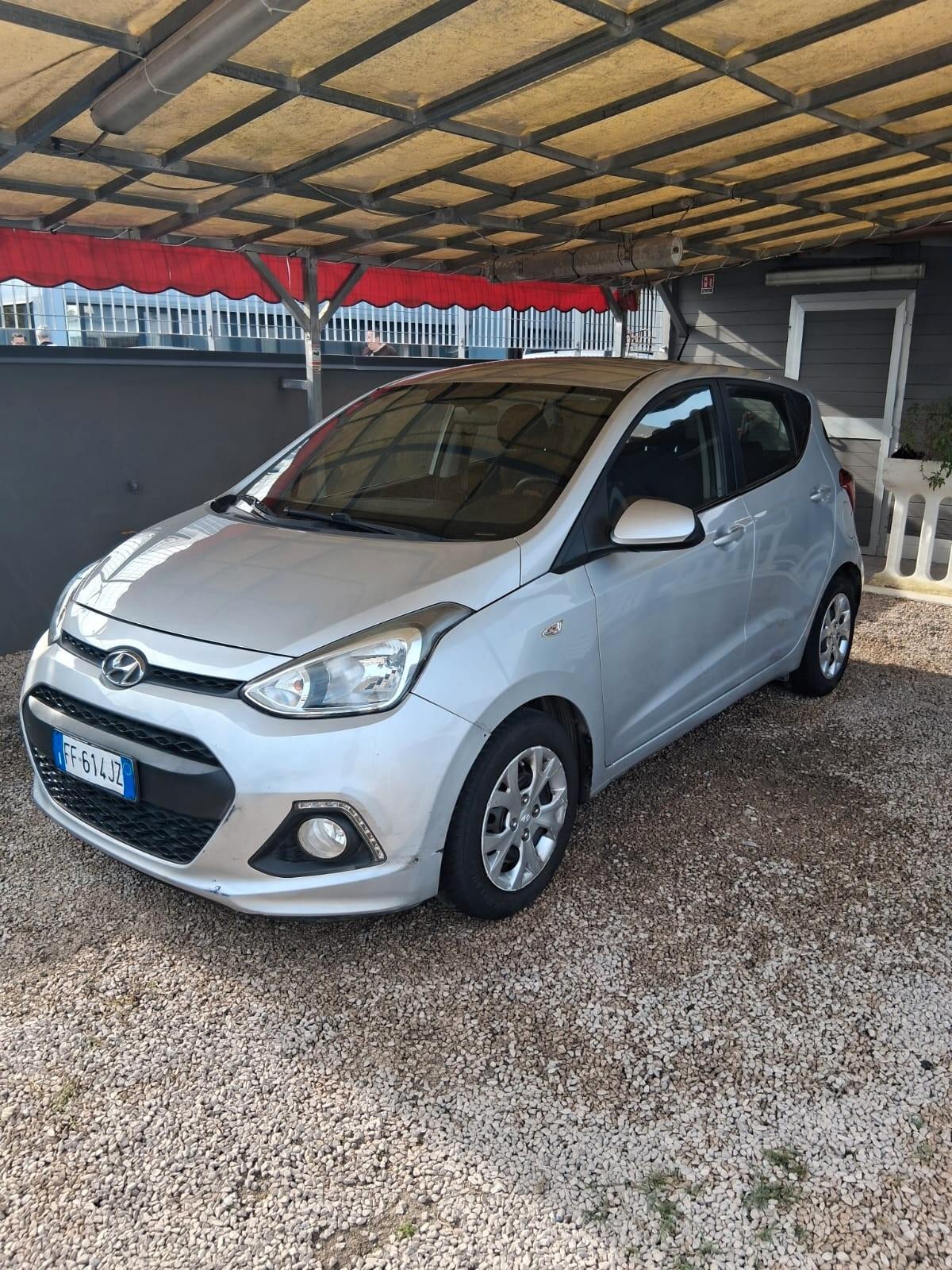 Hyundai i10 1.0 MPI Sound Edition