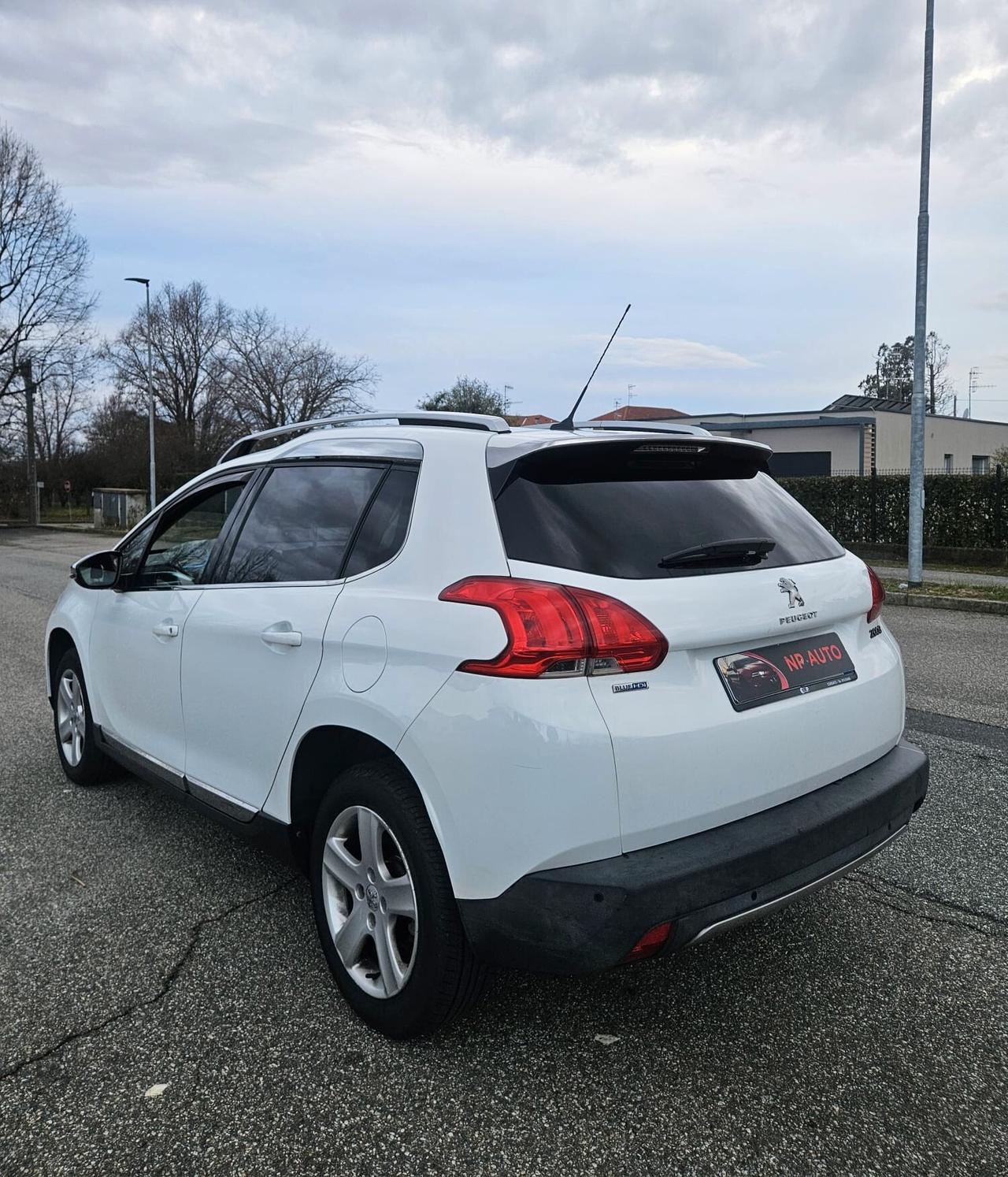 Peugeot 2008 BlueHdi