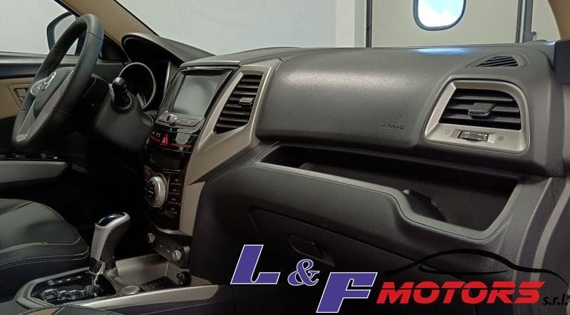 SsangYong Tivoli 1.6 D CAMBIO AUTOMATICO