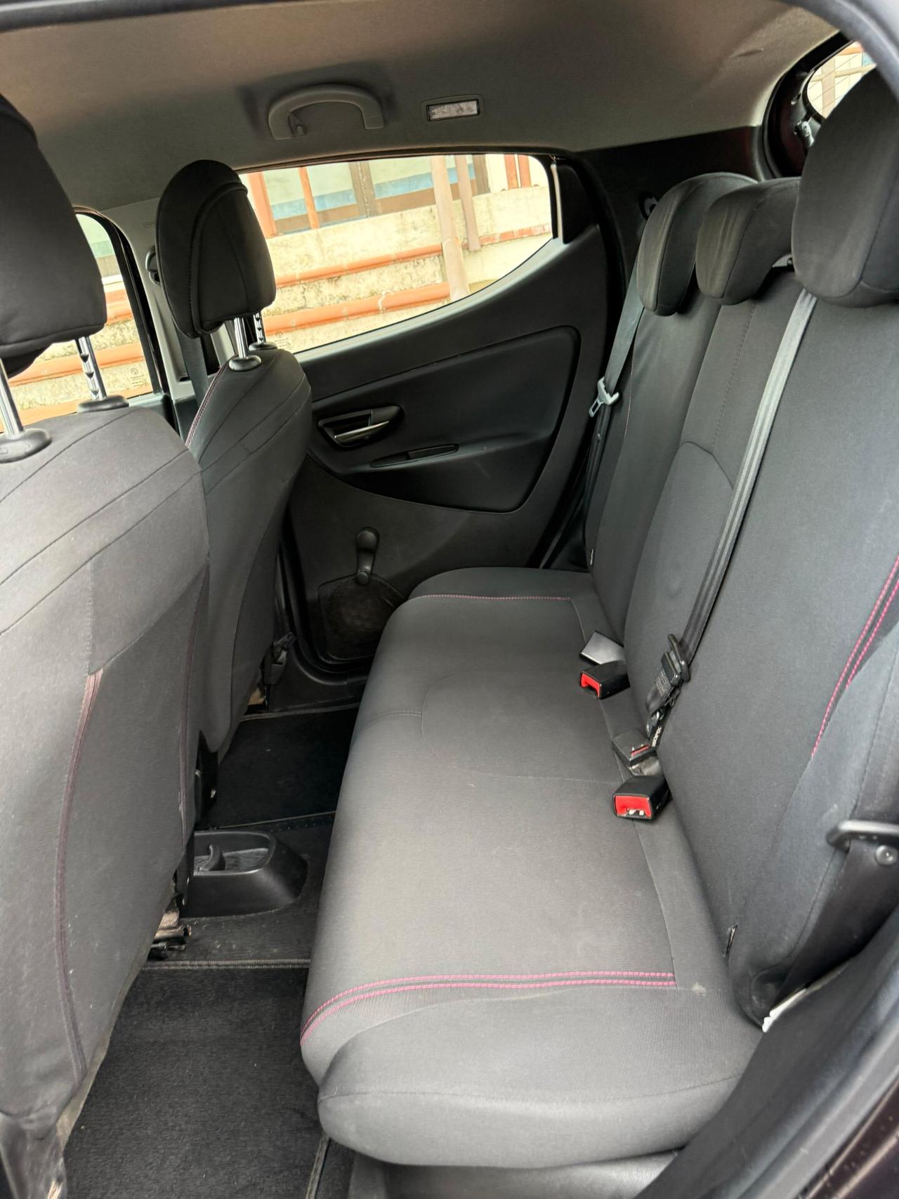 Lancia Ypsilon 1.3 MJT 16V 95 CV 5 porte S&S Elefantino