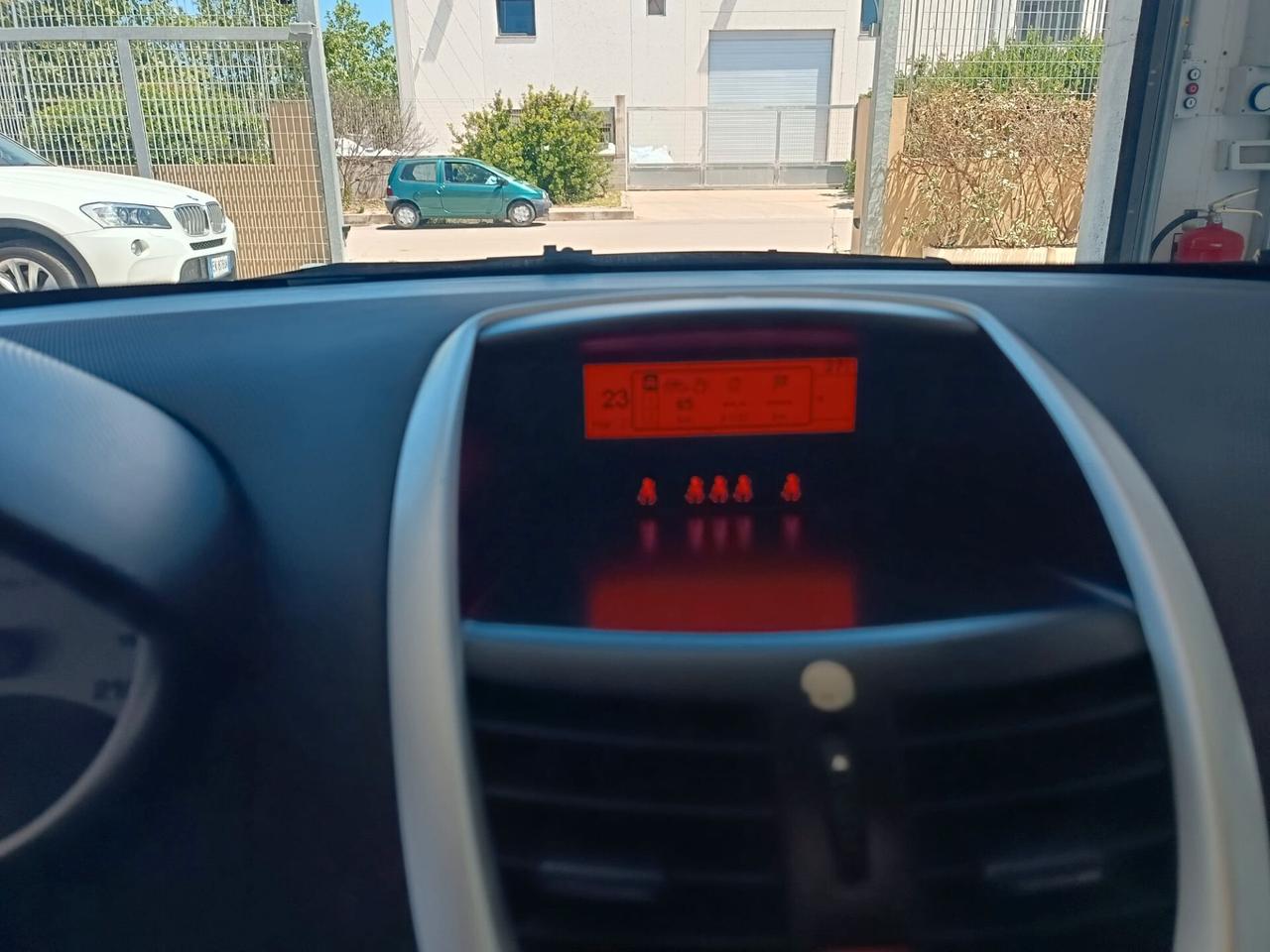 Peugeot 207 1.4 HDi 70CV FAP 5p. XS