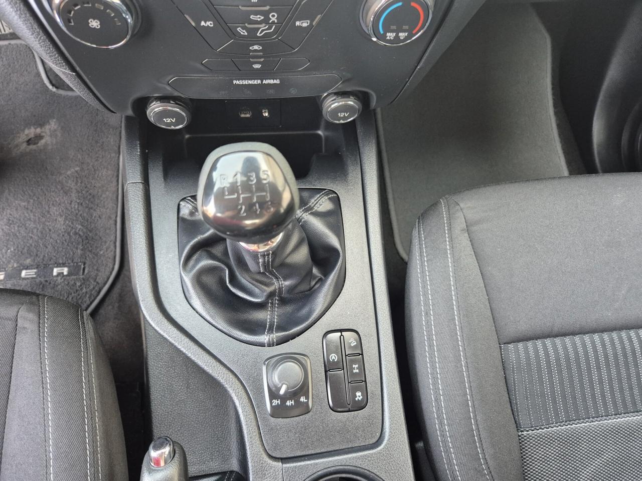Ford Ranger 2.0 TDCi DC Limited 5 posti