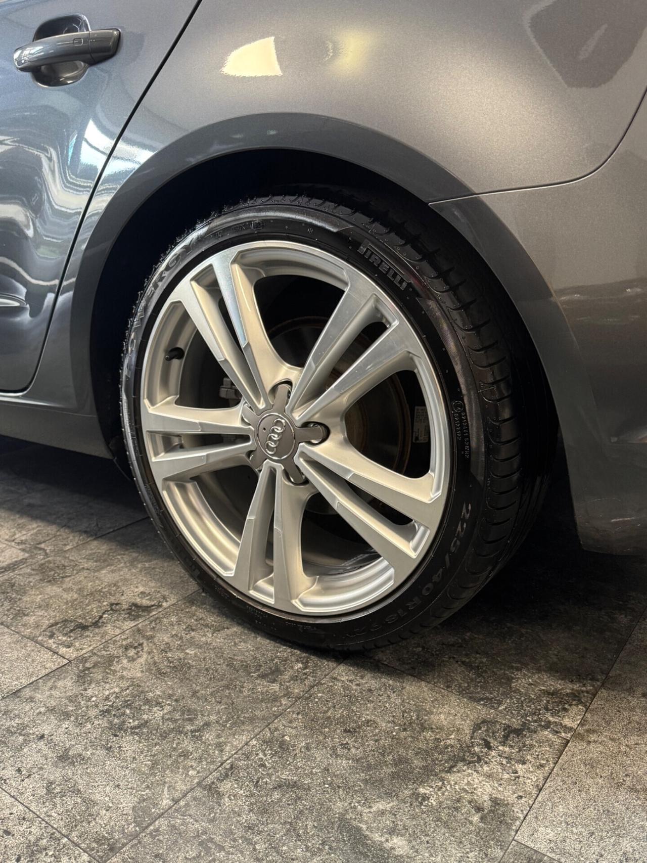 Audi A3 SPB 2.0 TDI 150 CV S-LINE Finanziabile