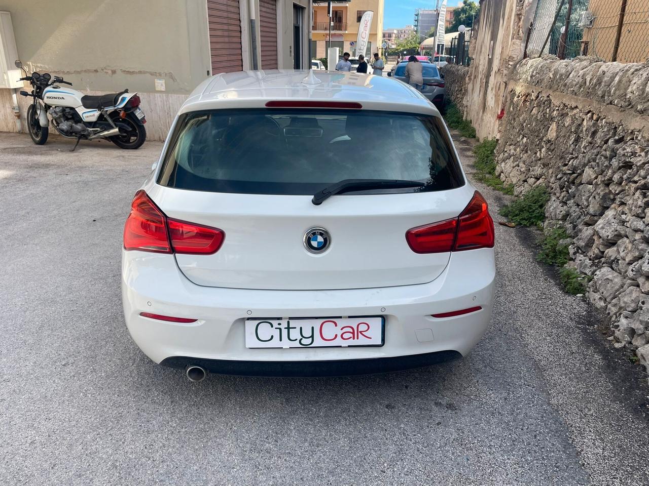 Bmw 116 116d 5p. Efficient Dynamics Urban